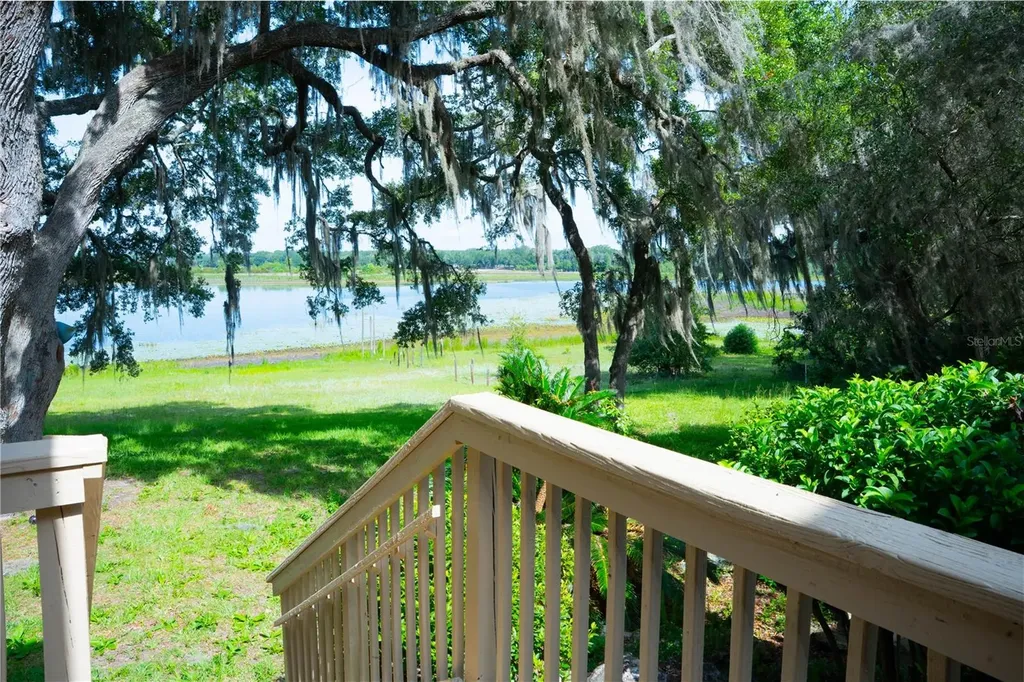 122 Cowpen Lane Hawthorne FL 32640
