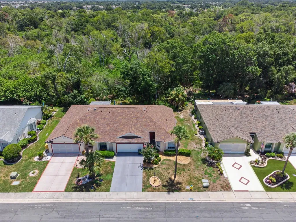 2005 Gardenia Landings Lane Sun City Center FL 33573