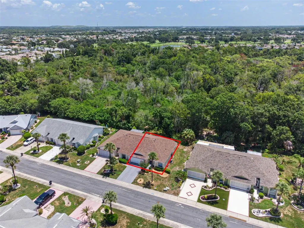 2005 Gardenia Landings Lane Sun City Center FL 33573