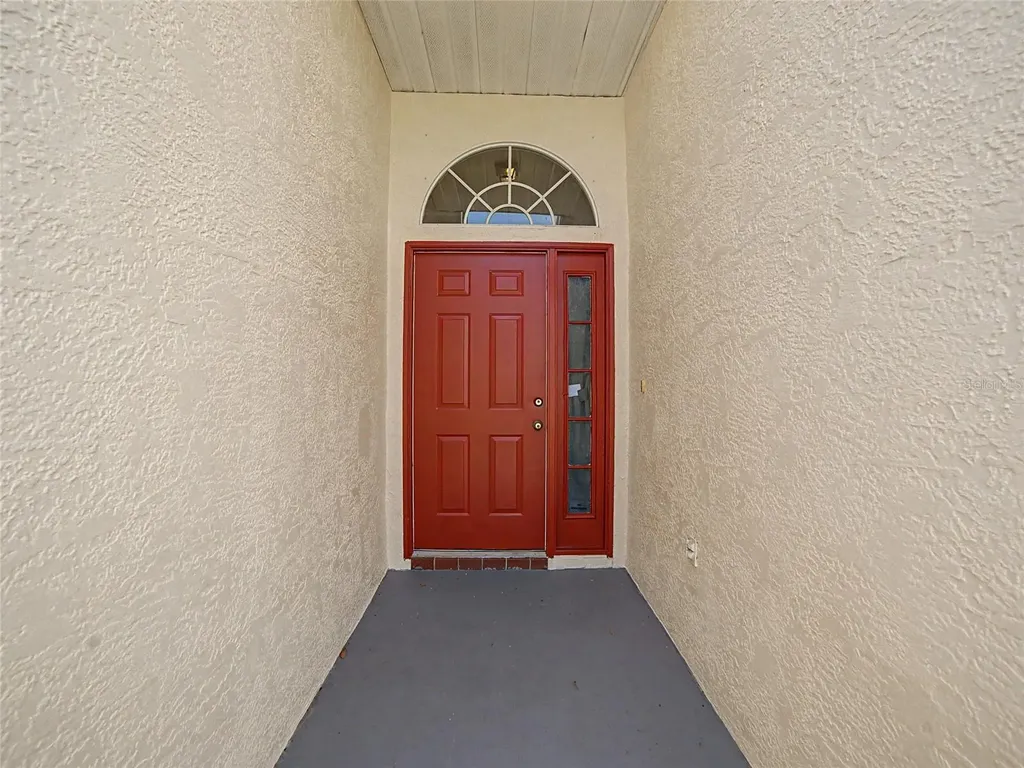 2005 Gardenia Landings Lane Sun City Center FL 33573