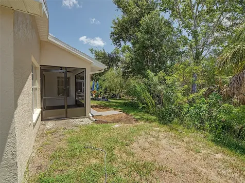 2005 Gardenia Landings Lane Sun City Center FL 33573