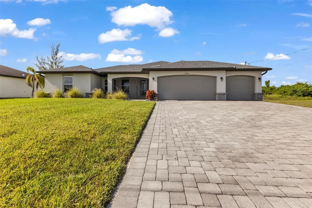 2926 NW 25th Street Cape Coral FL 33993