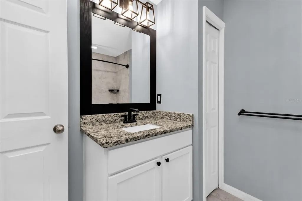 2926 NW 25th Street Cape Coral FL 33993