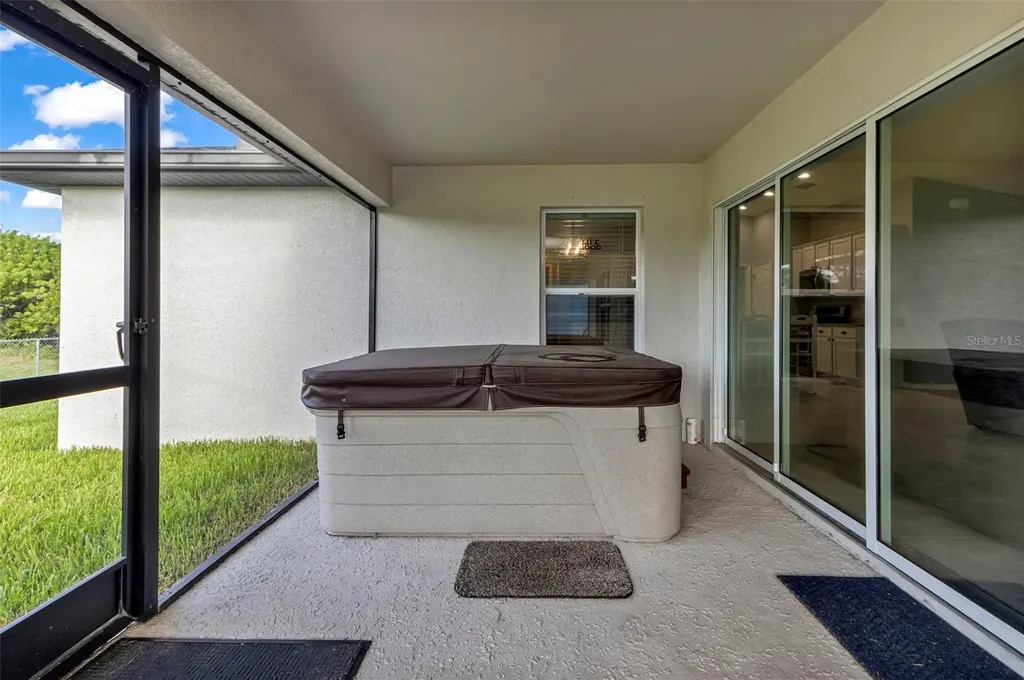 2926 NW 25th Street Cape Coral FL 33993