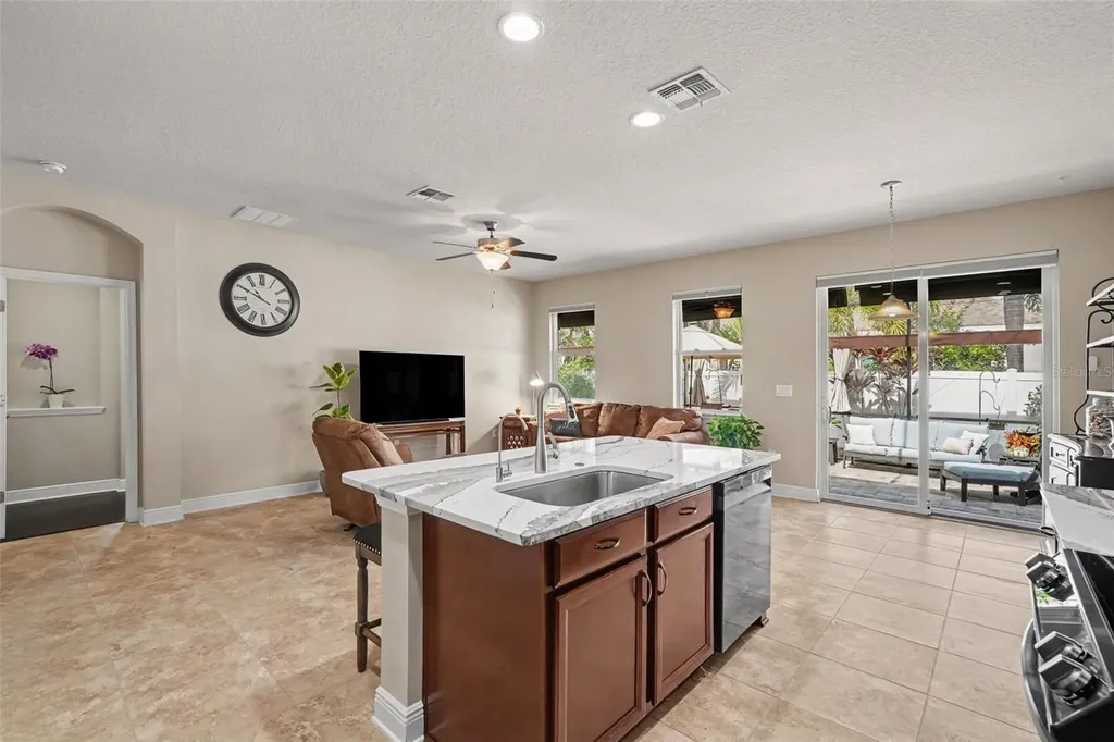 7703 S Sparkman Street Tampa FL 33616