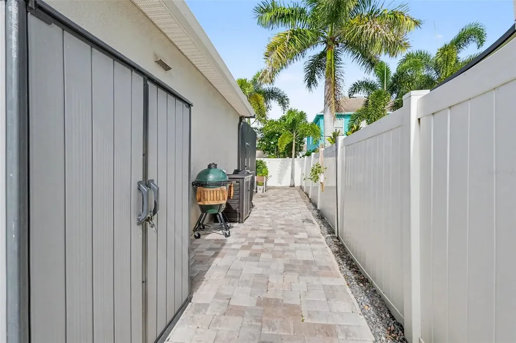 7703 S Sparkman Street Tampa FL 33616
