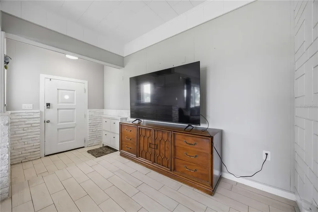 6704 Winterset Gardens Road Winter Haven FL 33884