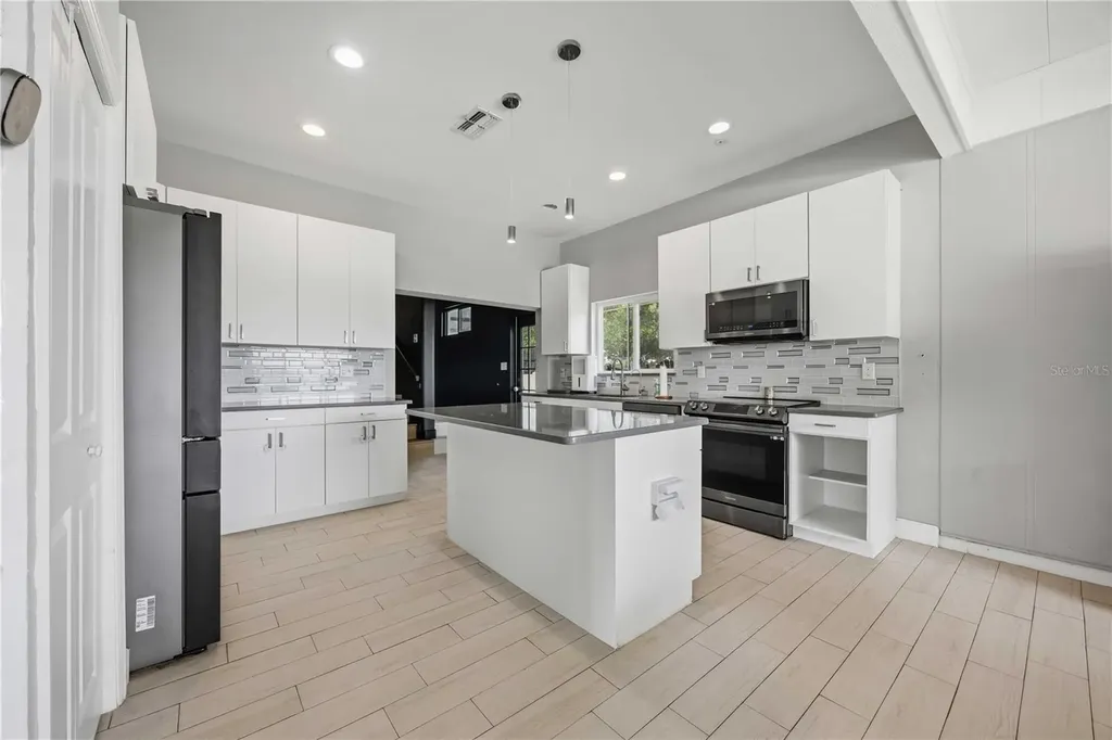 6704 Winterset Gardens Road Winter Haven FL 33884