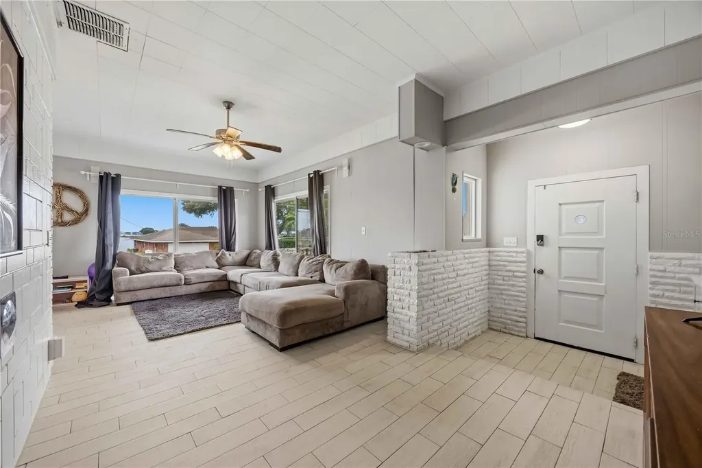 6704 Winterset Gardens Road Winter Haven FL 33884