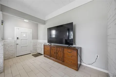6704 Winterset Gardens Road Winter Haven FL 33884