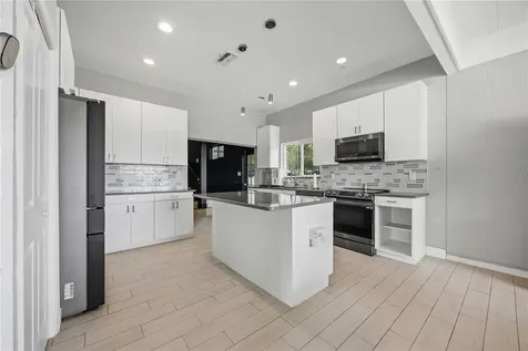 6704 Winterset Gardens Road Winter Haven FL 33884