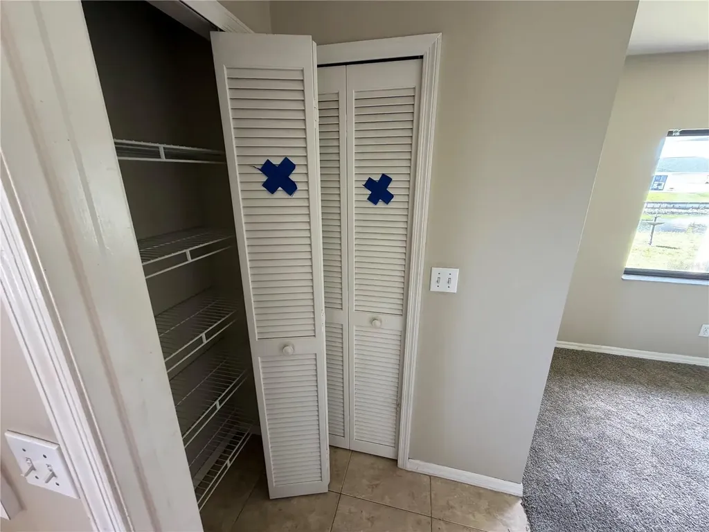 808 SW 7th Terrace Cape Coral FL 33991