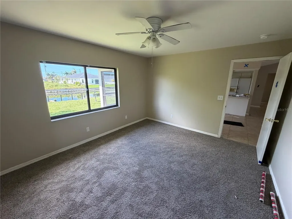 808 SW 7th Terrace Cape Coral FL 33991