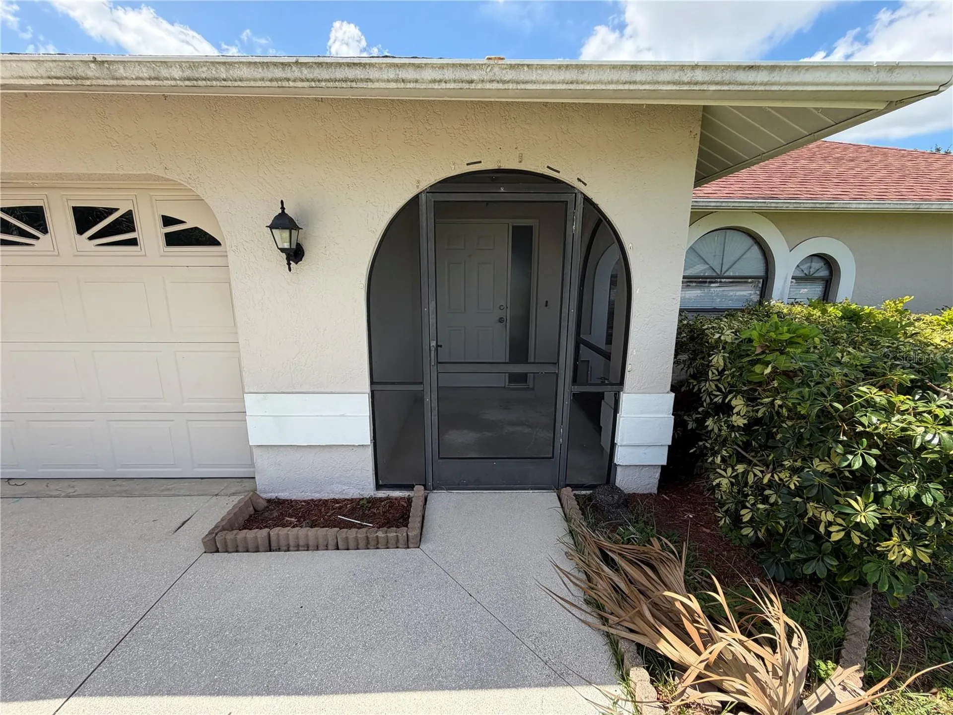 808 SW 7th Terrace Cape Coral FL 33991