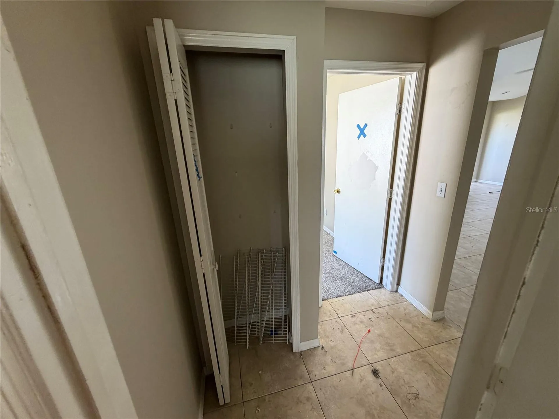 808 SW 7th Terrace Cape Coral FL 33991