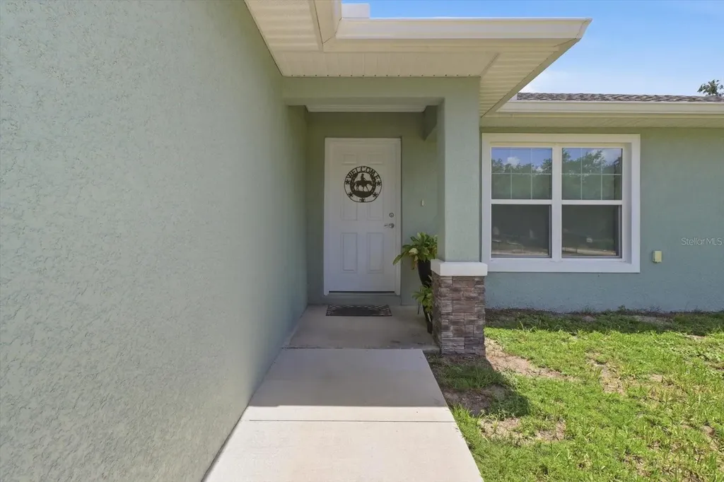 13730 SW 102nd Street Dunnellon FL 34432