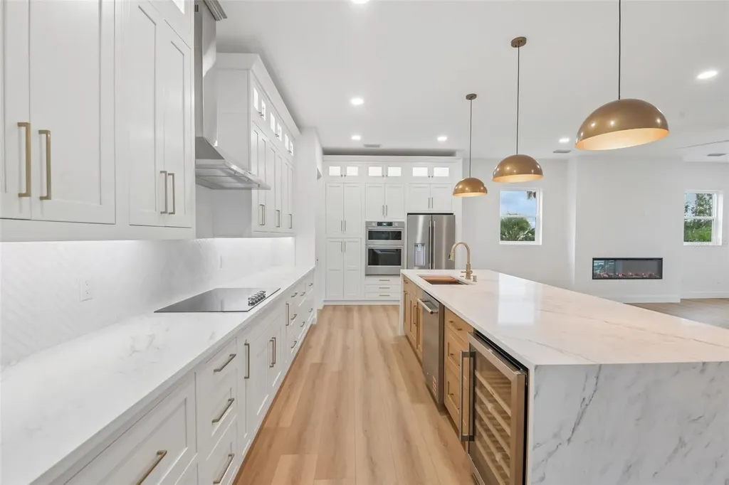 96 Shore Drive Tarpon Springs FL 34689