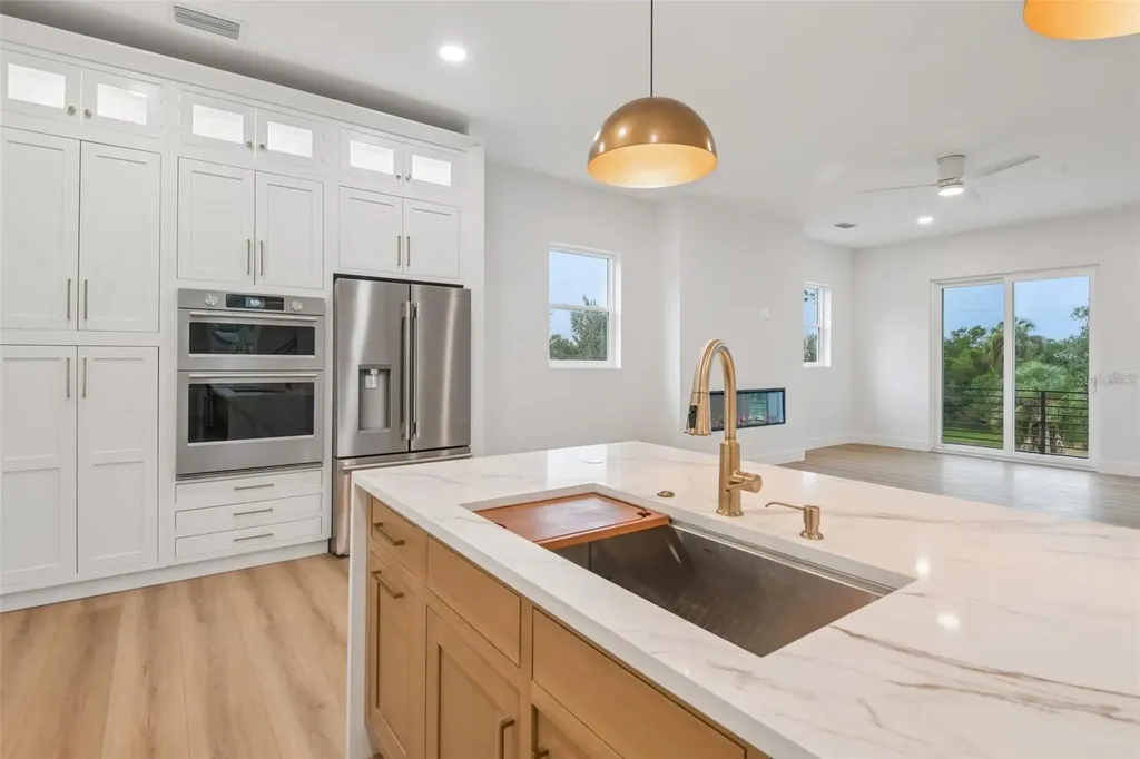 96 Shore Drive Tarpon Springs FL 34689