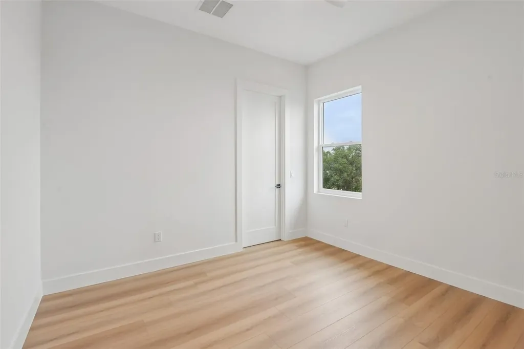 96 Shore Drive Tarpon Springs FL 34689