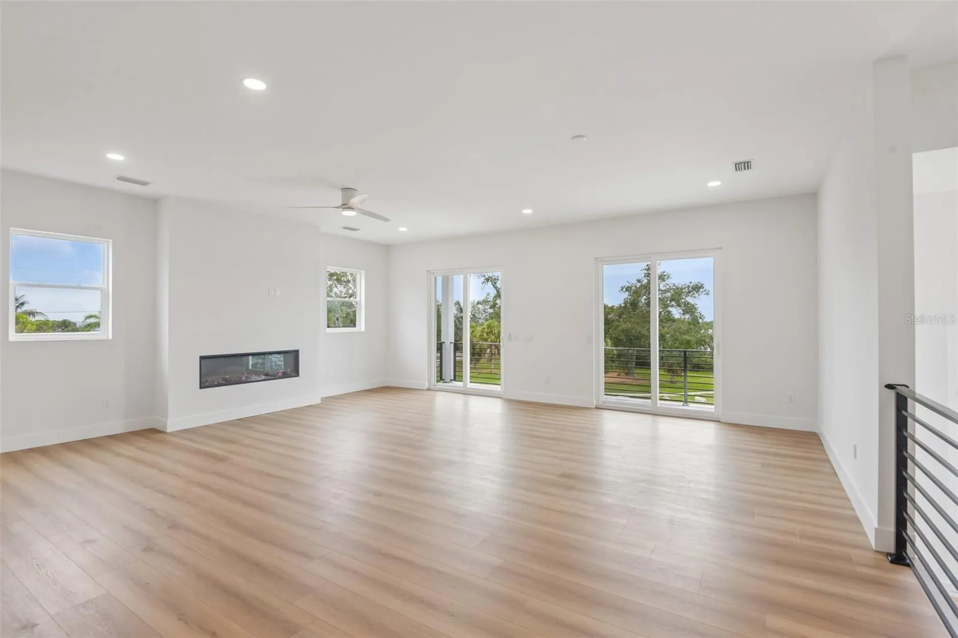 96 Shore Drive Tarpon Springs FL 34689