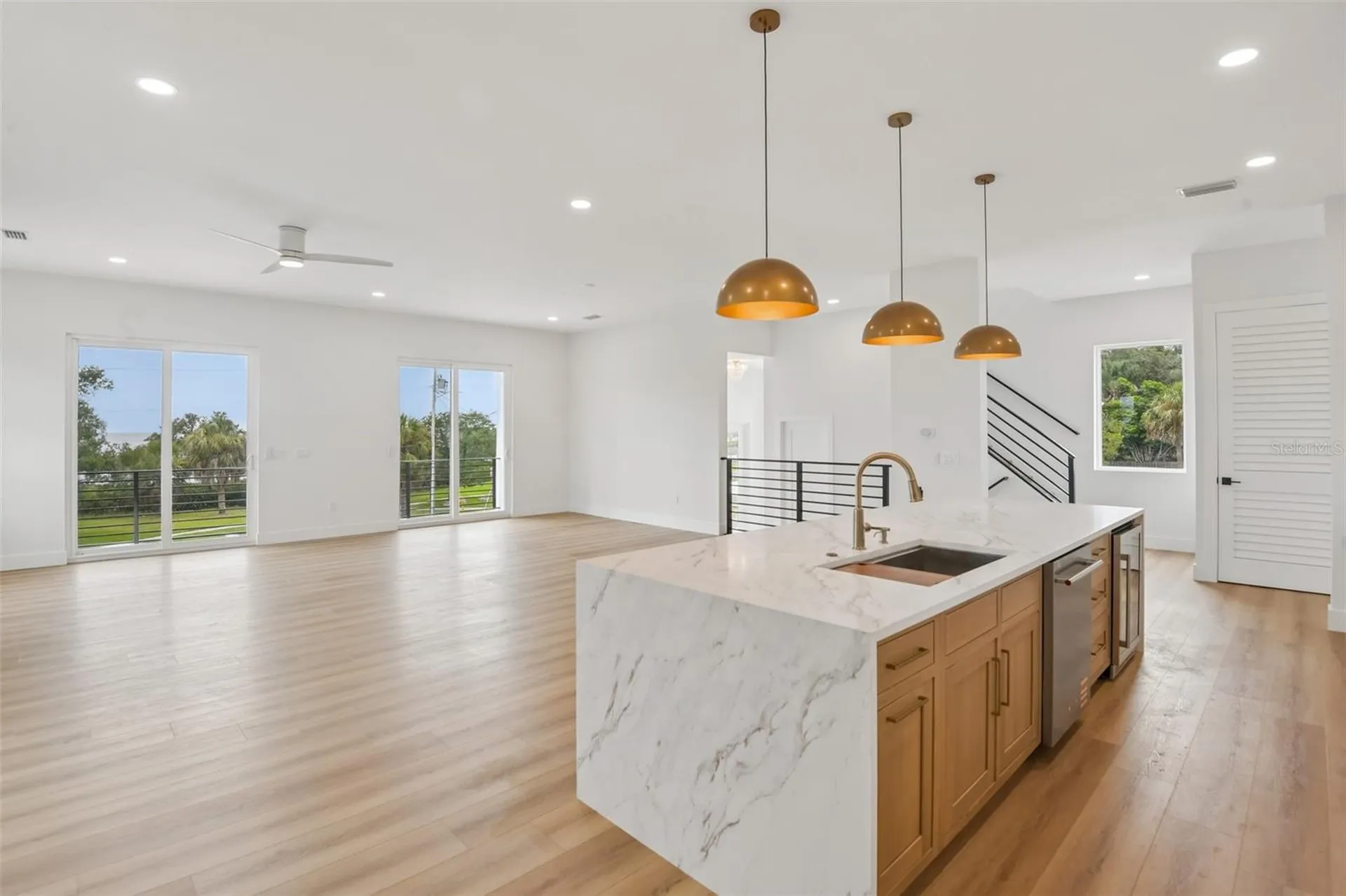 96 Shore Drive Tarpon Springs FL 34689