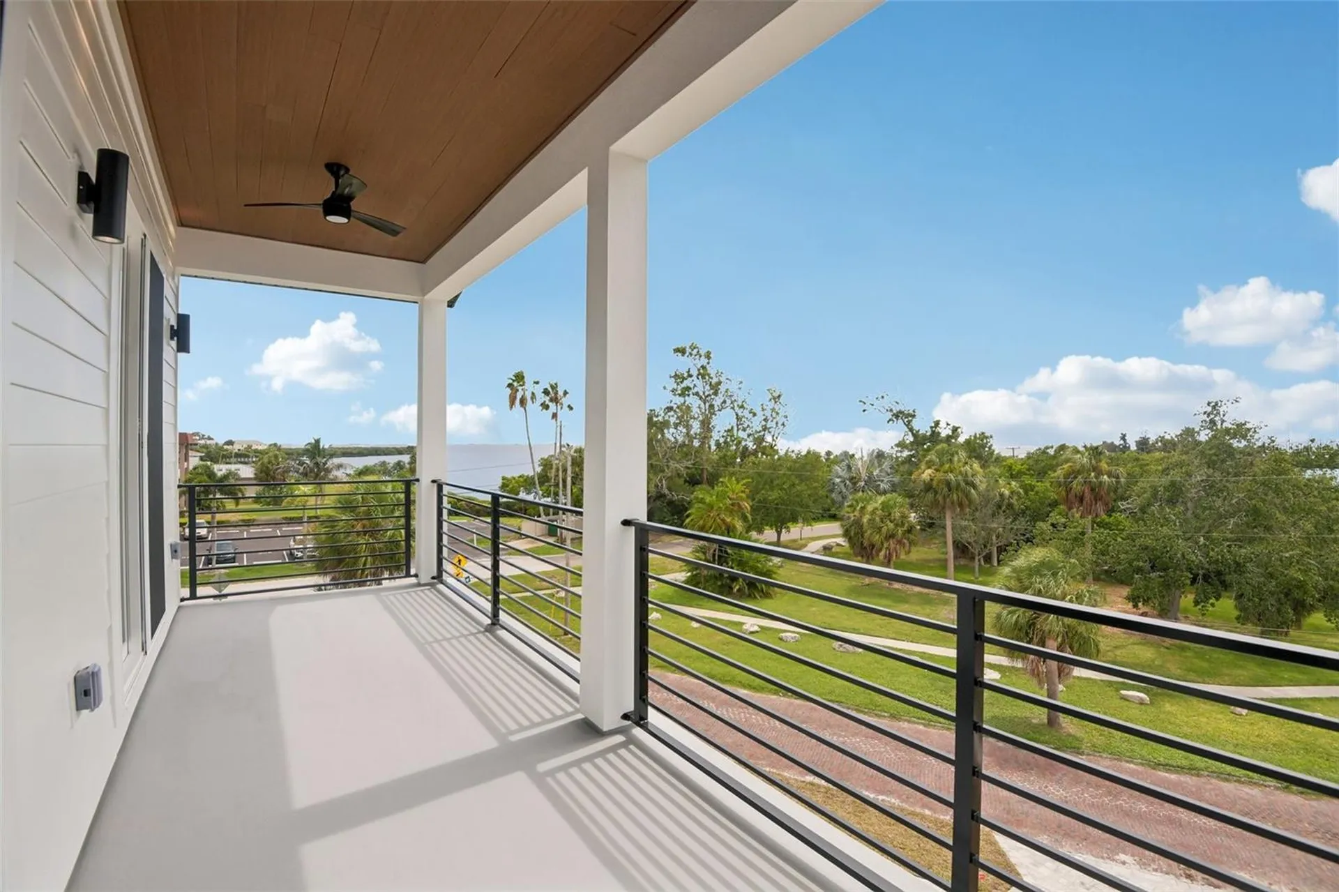 96 Shore Drive Tarpon Springs FL 34689