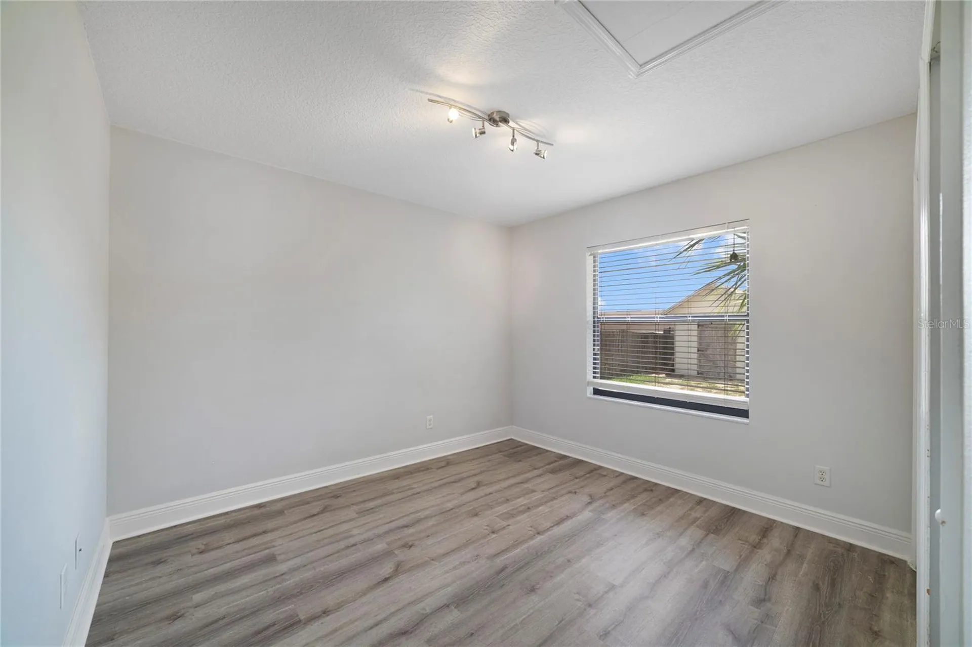 127 Citruswood Court Davenport FL 33837