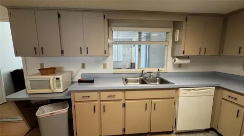 11410 SW 85th Court Ocala FL 34481