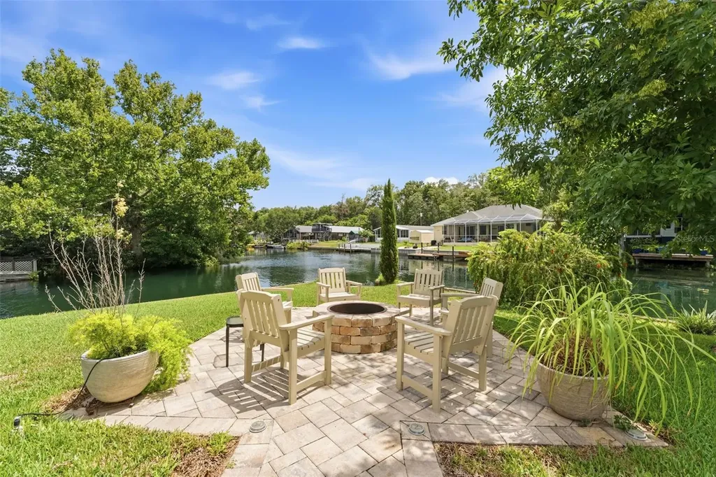 6355 Sebring Street Weeki Wachee FL 34607