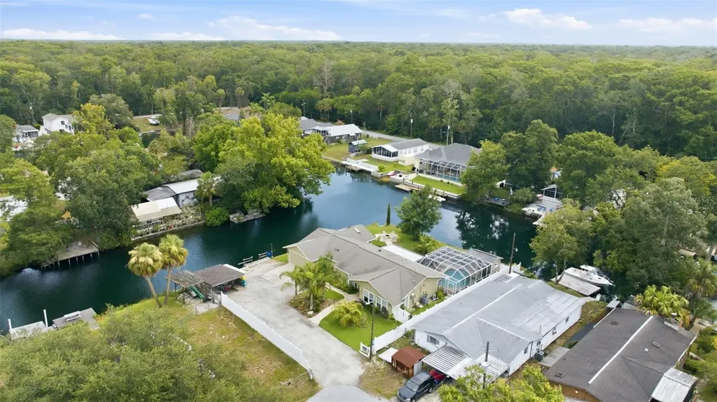 6355 Sebring Street Weeki Wachee FL 34607