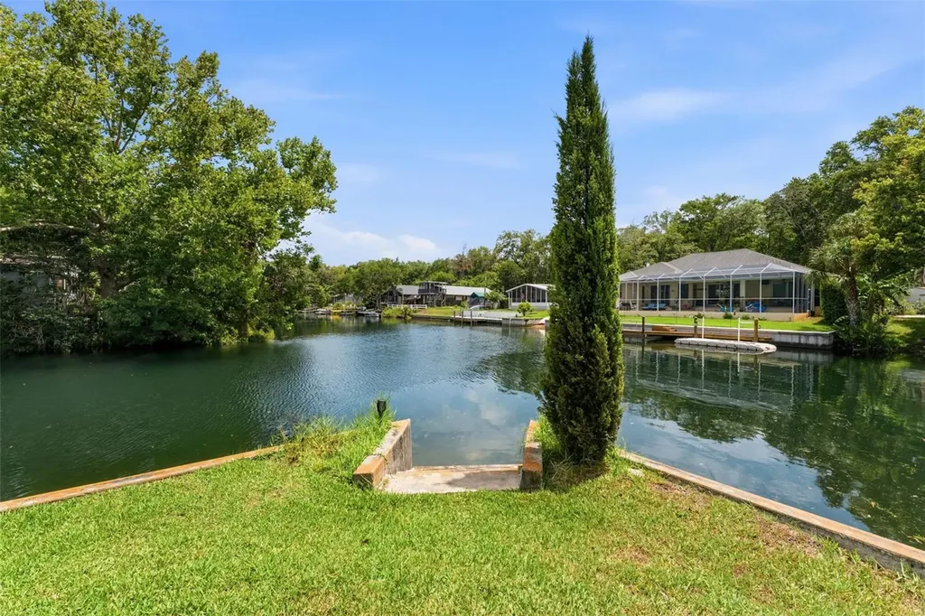 6355 Sebring Street Weeki Wachee FL 34607