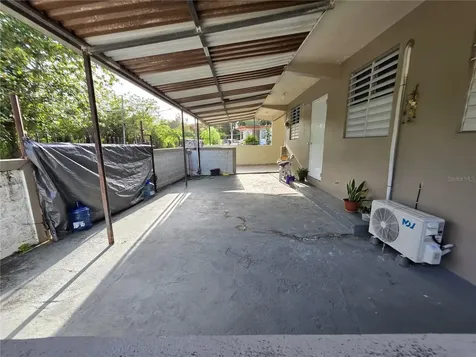 638 Km 3.5 Bo Arrenalejos Arecibo PR 00612
