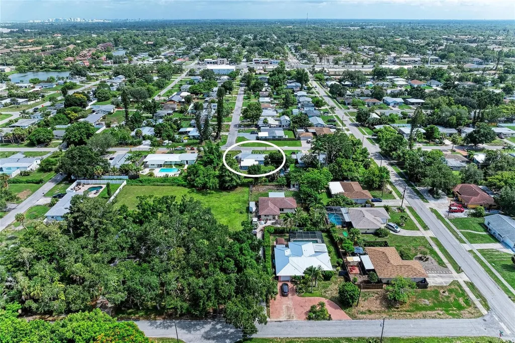 3138 Williamsburg Street Sarasota FL 34231