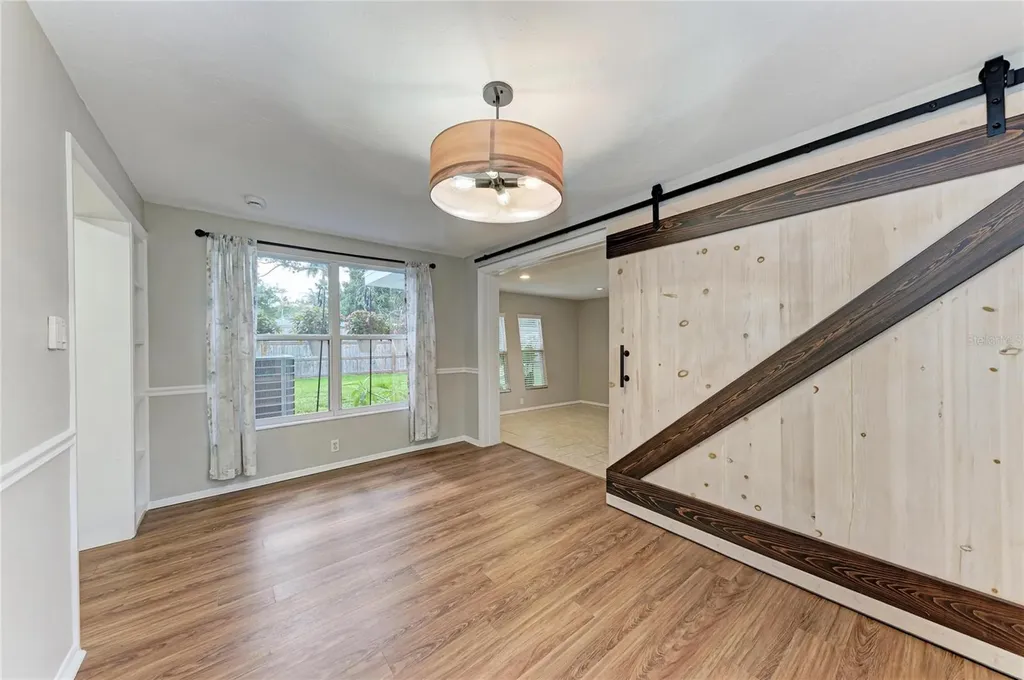 3138 Williamsburg Street Sarasota FL 34231