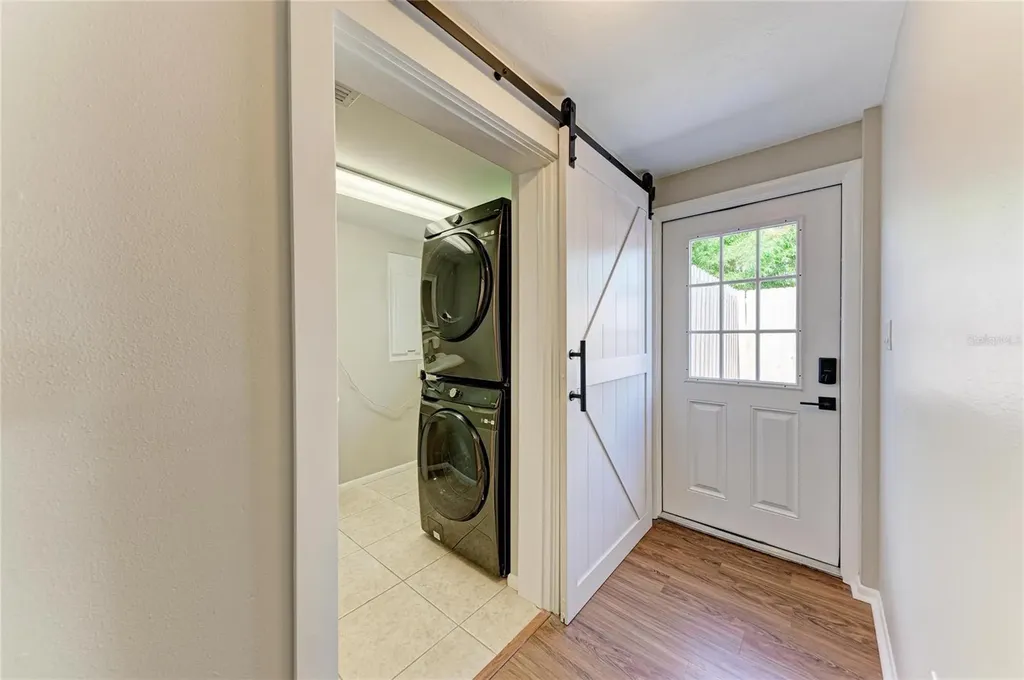 3138 Williamsburg Street Sarasota FL 34231