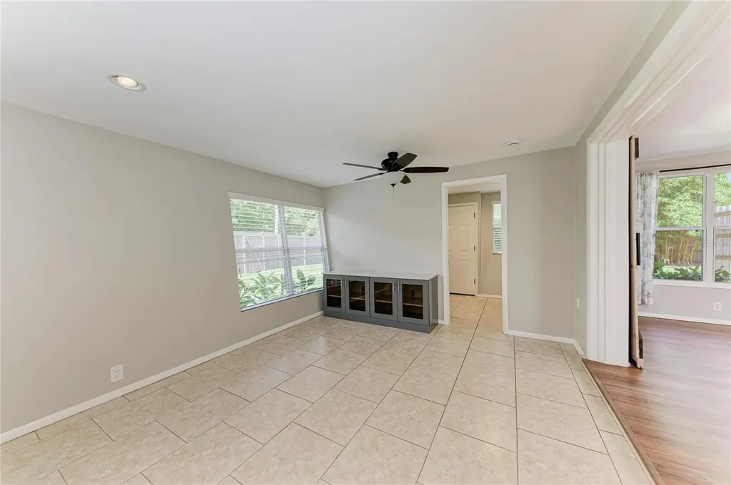 3138 Williamsburg Street Sarasota FL 34231