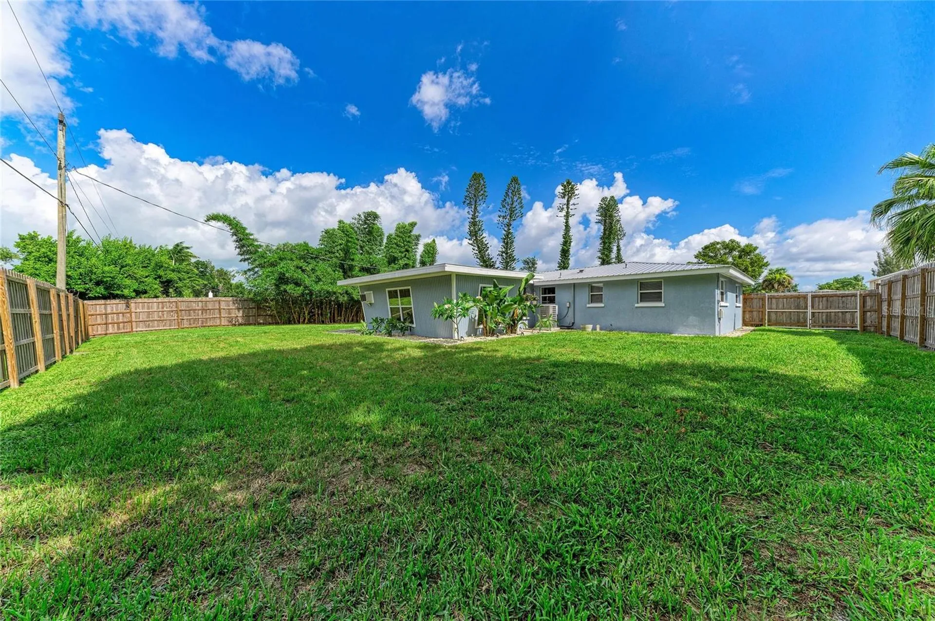 3138 Williamsburg Street Sarasota FL 34231