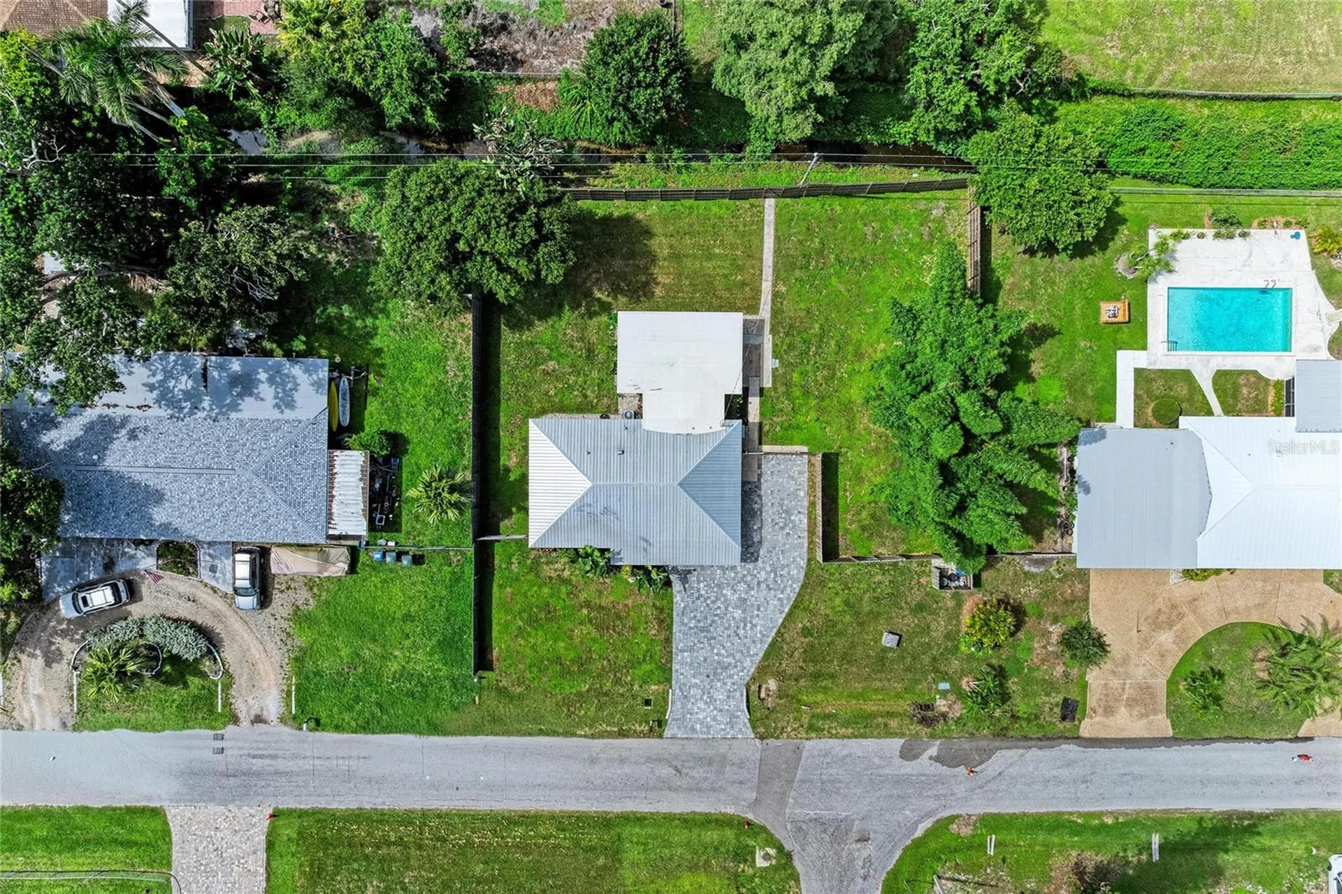 3138 Williamsburg Street Sarasota FL 34231