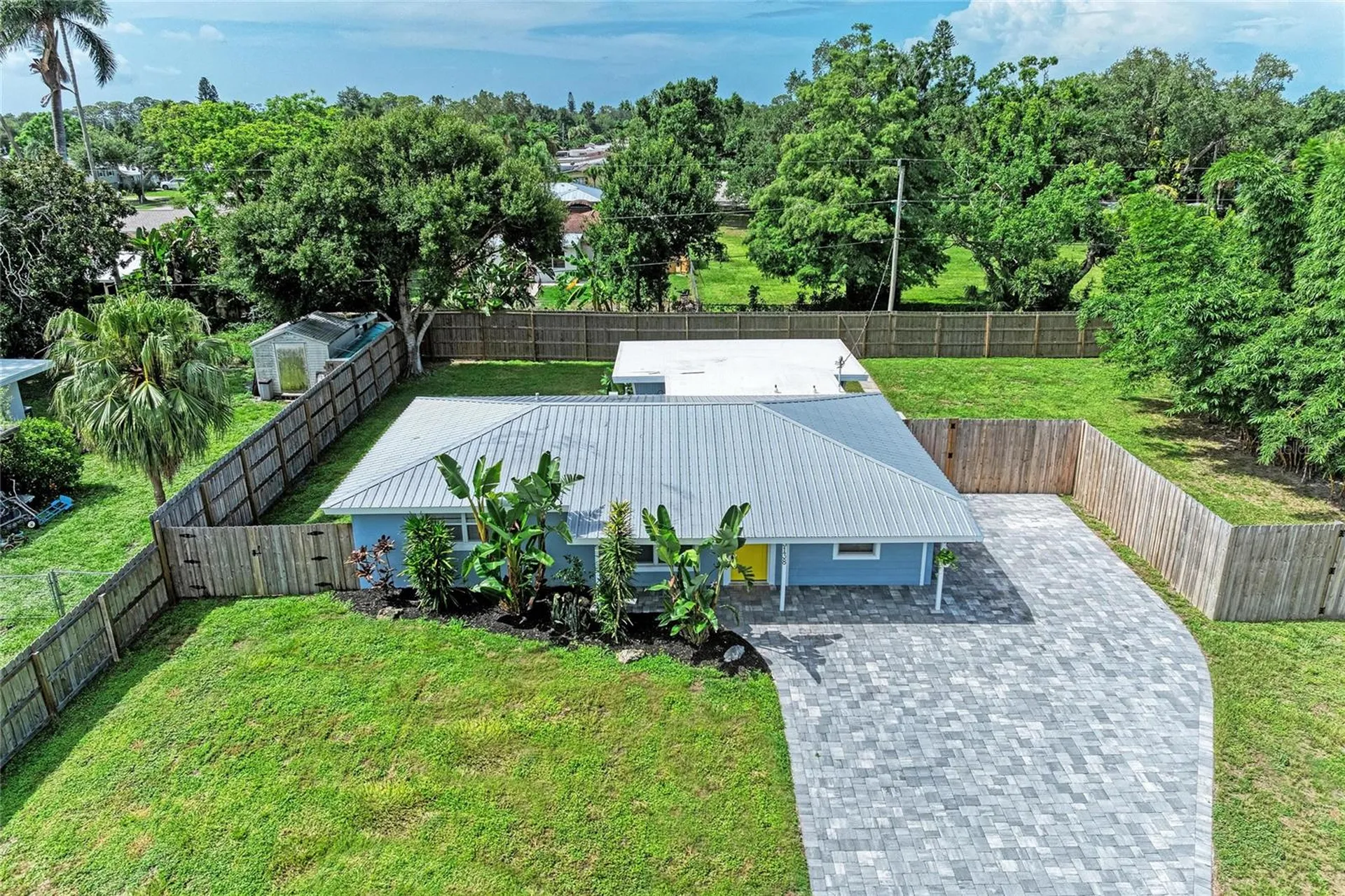 3138 Williamsburg Street Sarasota FL 34231