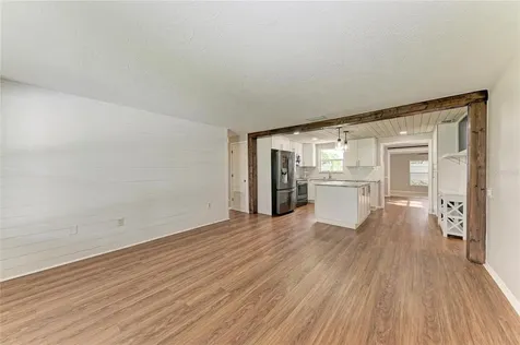 3138 Williamsburg Street Sarasota FL 34231