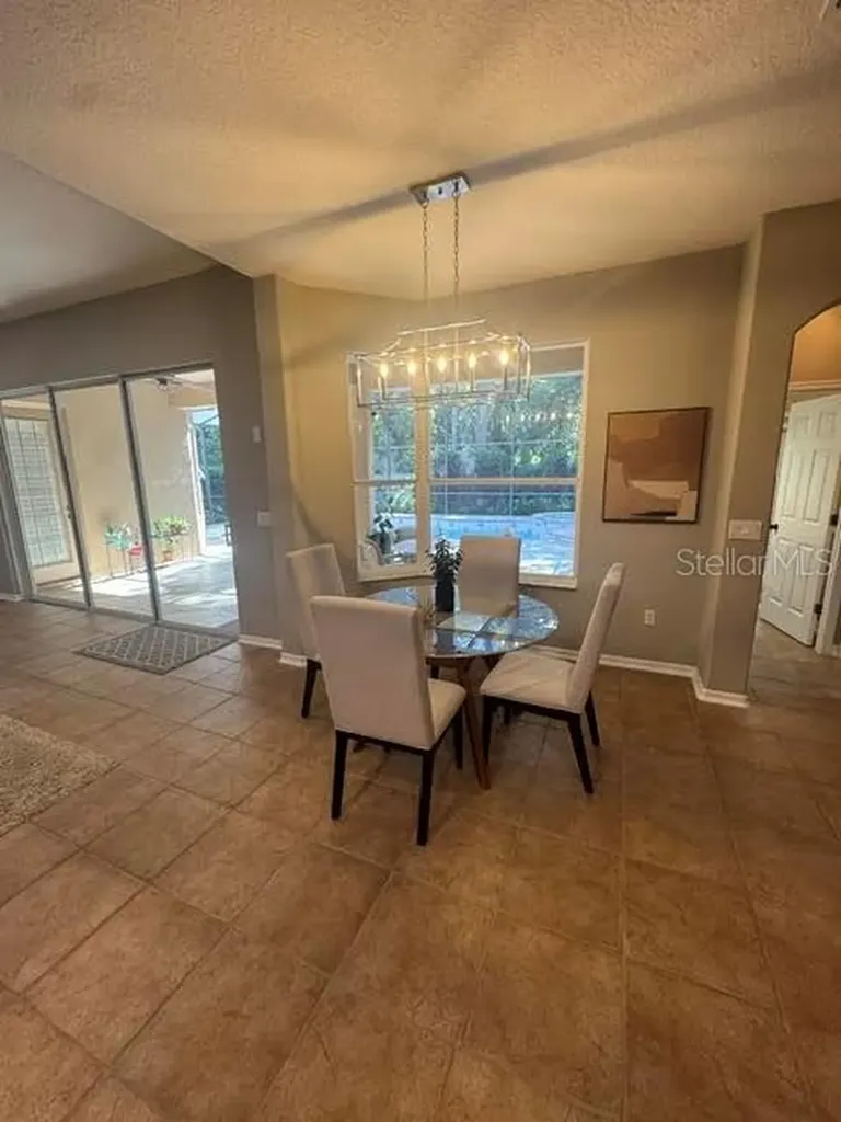 338 Pinestraw Circle Altamonte Springs FL 32714