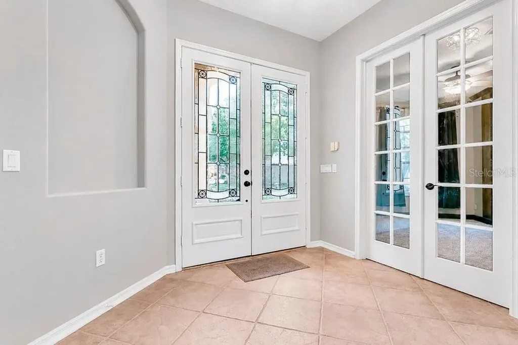 338 Pinestraw Circle Altamonte Springs FL 32714