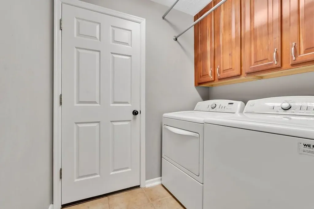 338 Pinestraw Circle Altamonte Springs FL 32714
