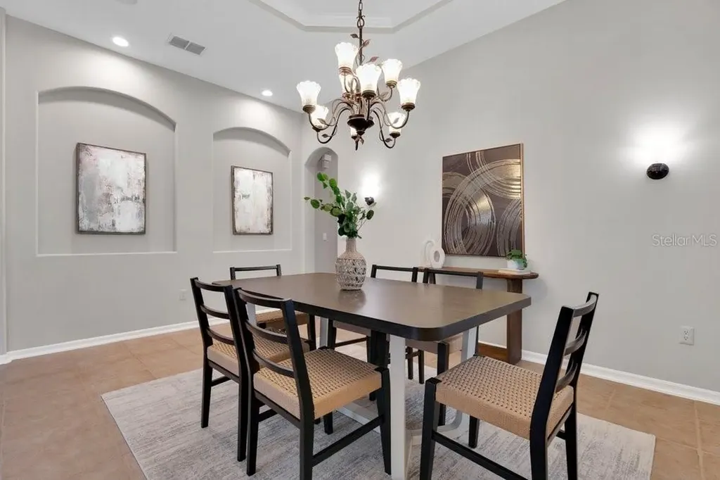 338 Pinestraw Circle Altamonte Springs FL 32714