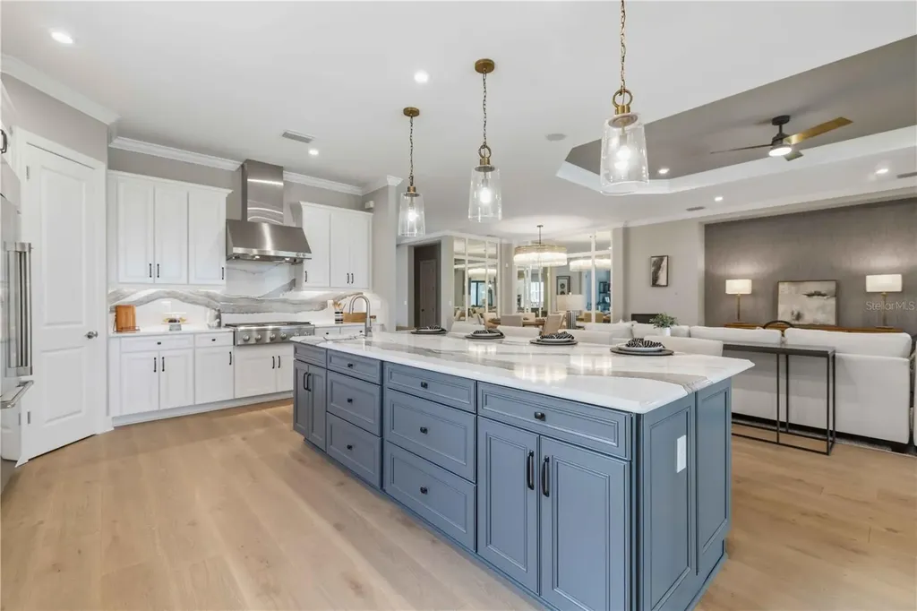 7704 Moonbeam Avenue Sarasota FL 34241