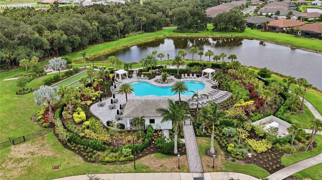 7704 Moonbeam Avenue Sarasota FL 34241