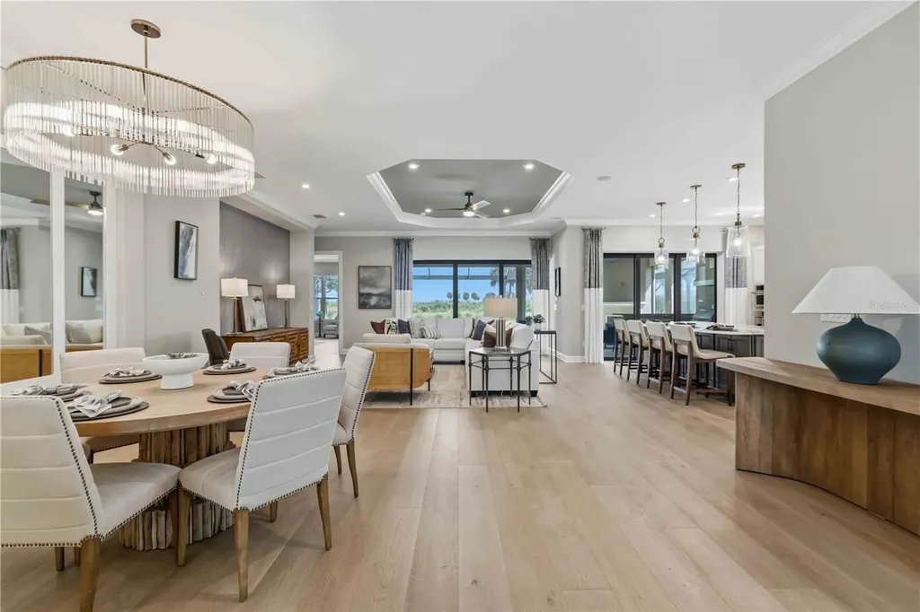 7704 Moonbeam Avenue Sarasota FL 34241