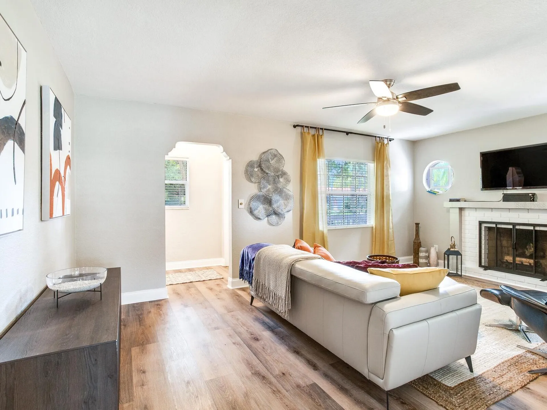 221 N Clearview Avenue Tampa FL 33609