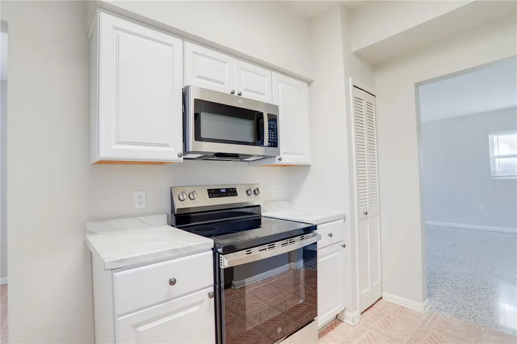 434 E Esther Street Orlando FL 32806