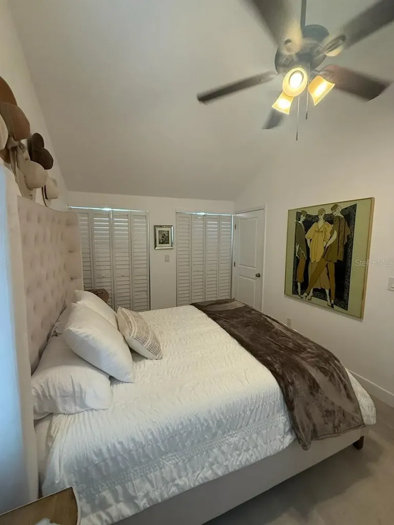 305 Mary Avenue New Smyrna Beach FL 32168